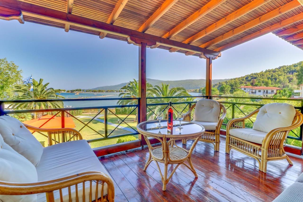 Villa Laguna Vourvourou Exteriör bild