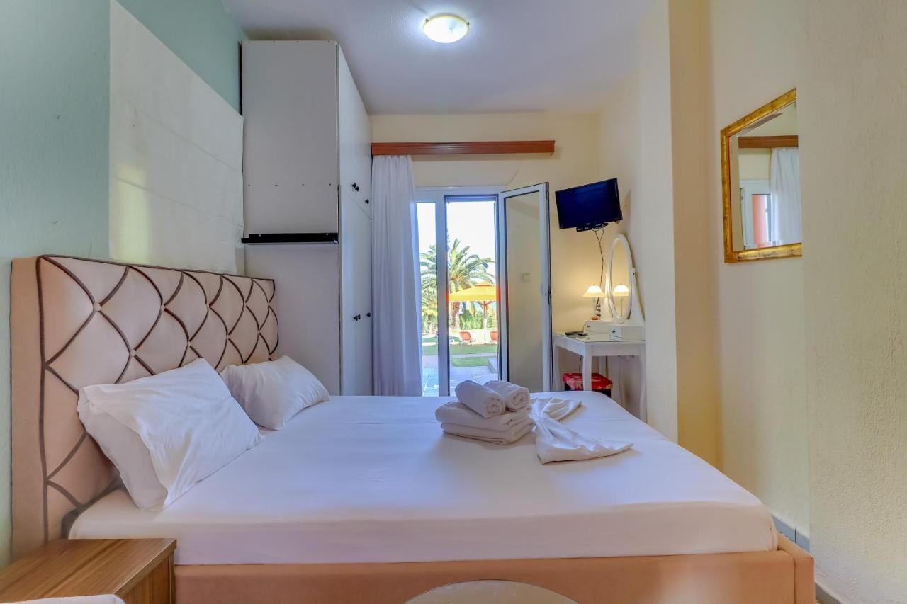 Villa Laguna Vourvourou Exteriör bild
