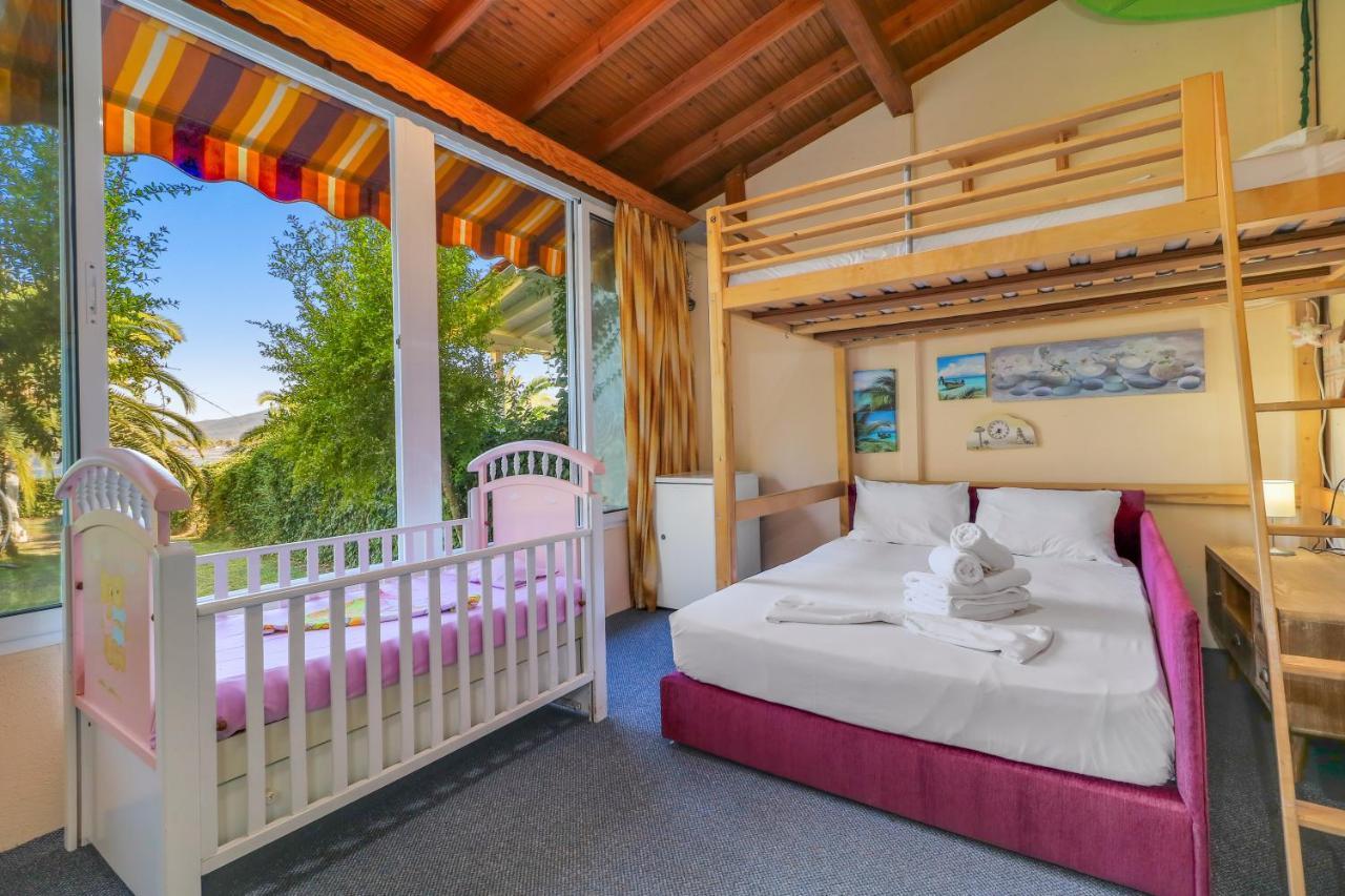Villa Laguna Vourvourou Exteriör bild