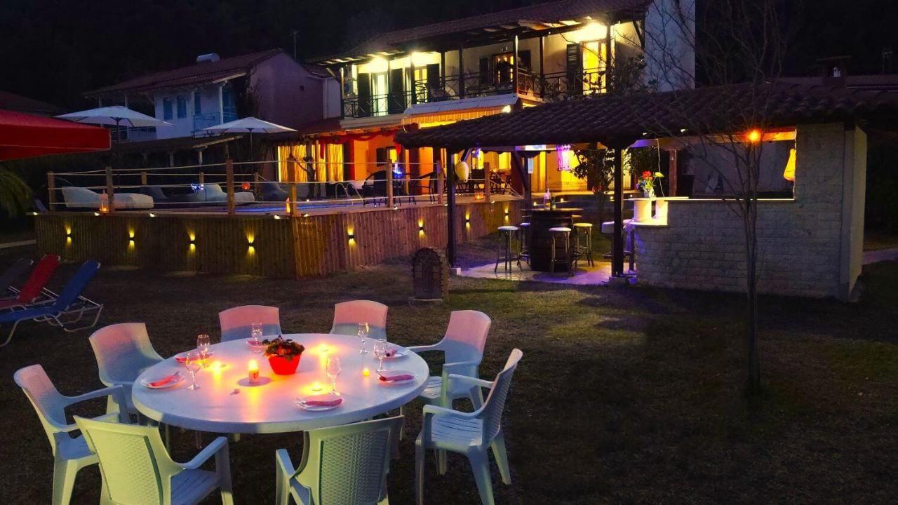 Villa Laguna Vourvourou Exteriör bild