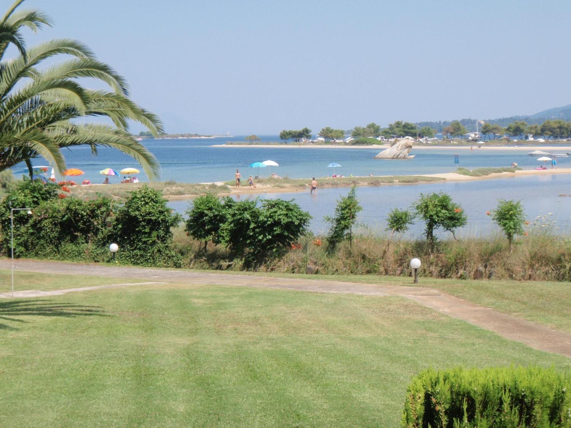 Villa Laguna Vourvourou Exteriör bild